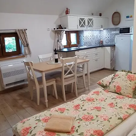 Stary Dvur Pod Palavou - Sypka * Šakvice